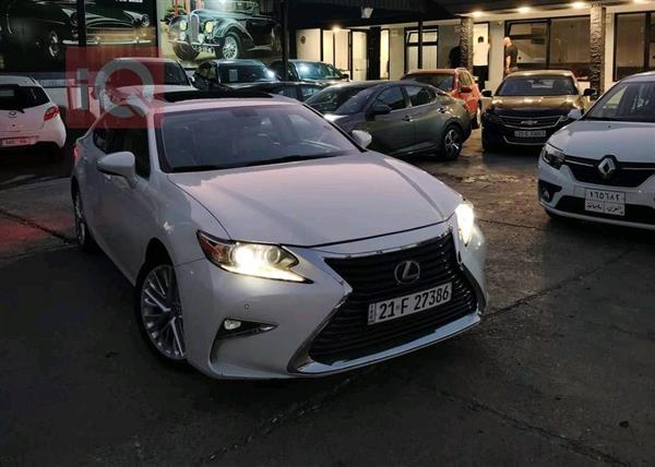 Lexus for sale in Iraq